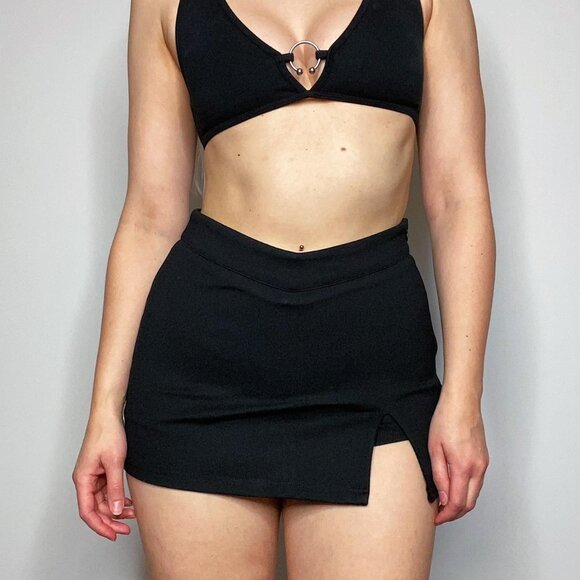 Tiger Mist Daphnie Skort in Black - Picture 1 of 5
